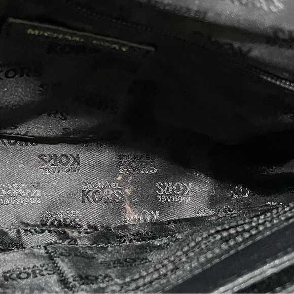 Michael Kors Black Leather Crossbody with Gold Chain - Picture 8 of 11